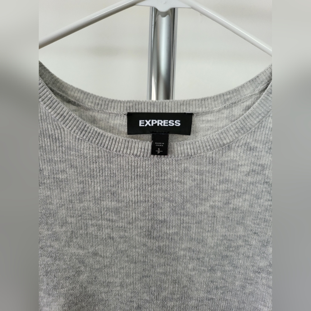 Express Gray Ribbed Long Sleeve Top - Picture 2 of 5